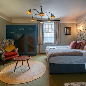 Exclusive Room